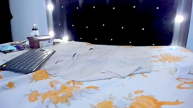 violetadumsper online show from March 1, 4:45 am