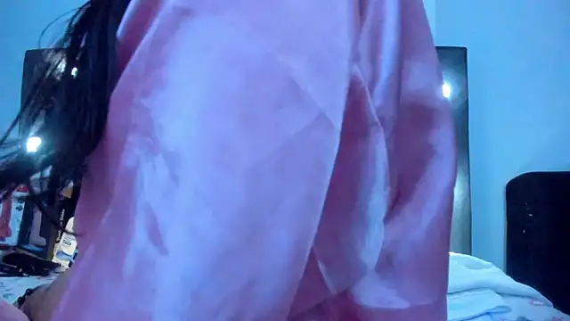 violetadumsper online show from March 4, 7:26 am