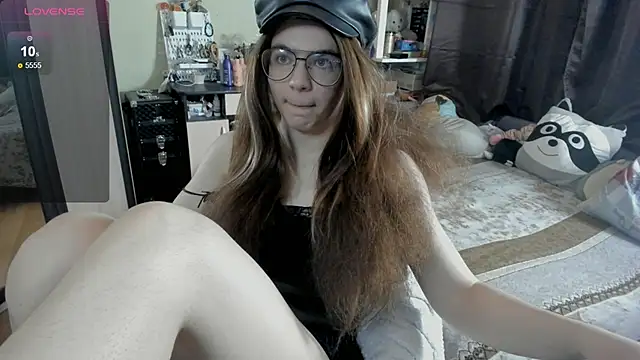 alexiamaleax online show from October 19, 11:18 pm