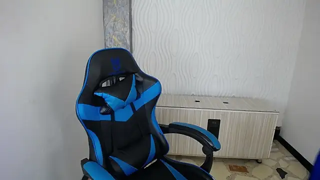 Anniee x online show from September 25, 1:54 pm