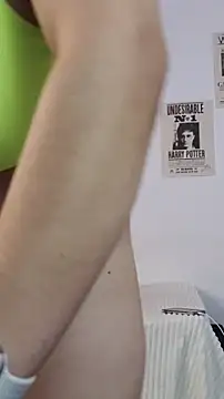 downsonMia online show from March 21, 12:10 pm