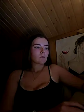 mewKate online show from November 23, 8:54 pm