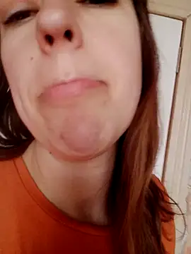 Calibers2932 online show from March 13, 12:28 pm