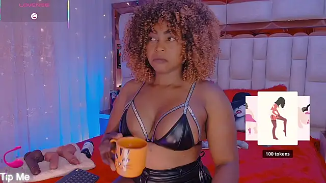 Aliana Ross online show from March 3, 8:31 am