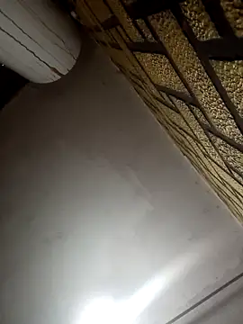 Lauren Amabel online show from October 10, 5:51 pm