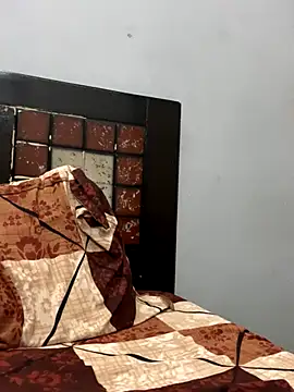 Red-Magic-25 online show from September 14, 8:45 am