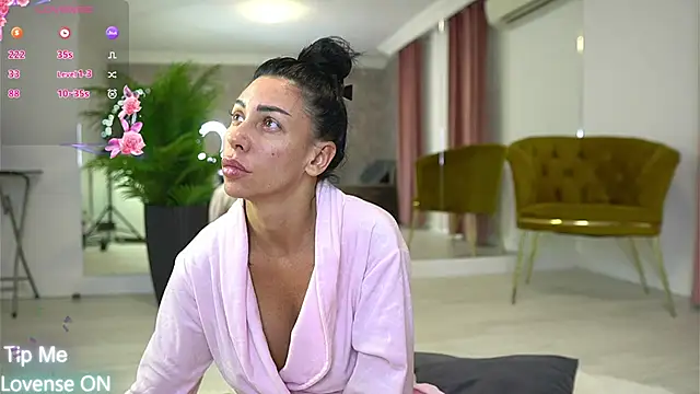 MyaBlack online show from September 17, 3:15 am