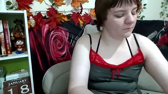 AverageRose online show from January 19, 9:49 am