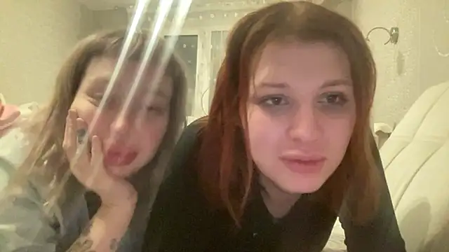 Gloryyaa online show from October 18, 6:53 pm