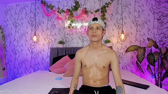 Bonny and carrot online show from February 25, 7:34 pm