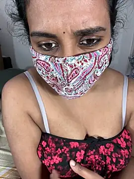 ArathyNambyarMallu online show from October 14, 9:45 am