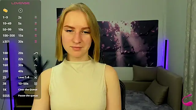 BeautyBlondy online show from October 27, 1:28 pm