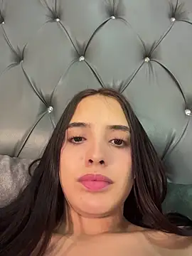 StefanyRousse online show from May 30, 12:03 pm