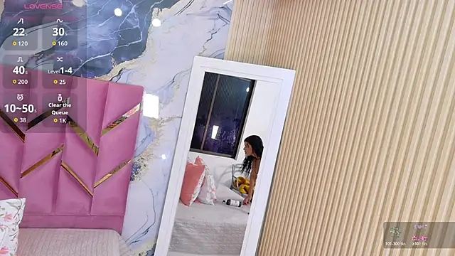 hotiergirl online show from November 28, 1:03 pm