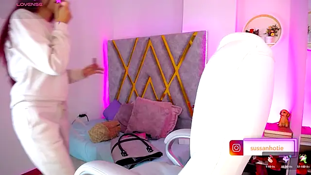 SussanHottye1  online show from September 12, 11:18 am