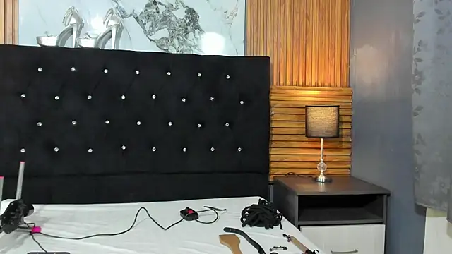 SalomeSimonz online show from October 7, 7:51 pm