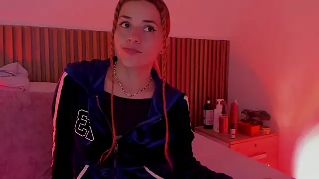 alliss ginger  online show from October 11, 7:49 pm