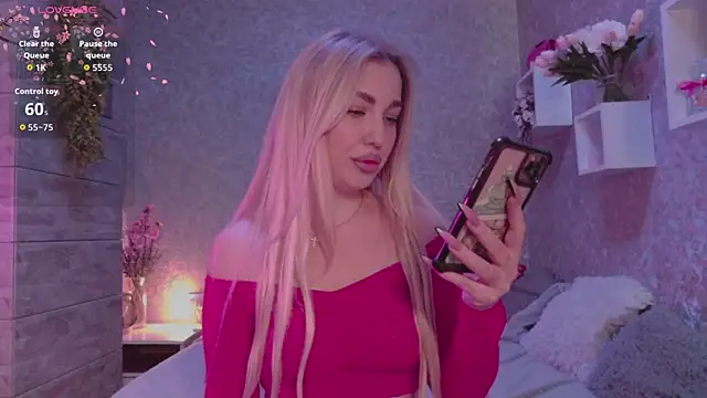 Mika Rayy online show from October 7, 5:45 am