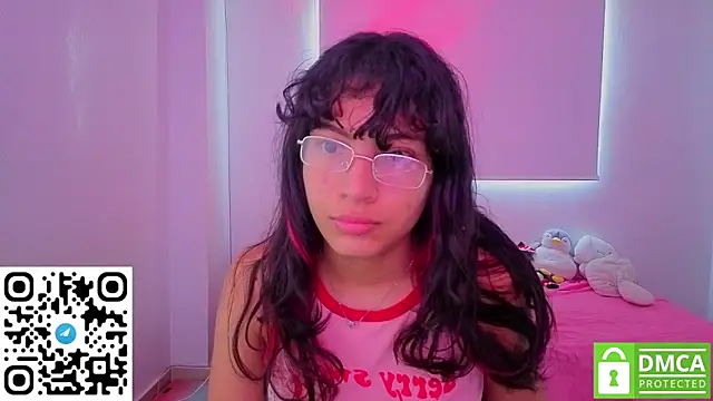 Lovelyamyy online show from April 1, 1:41 pm