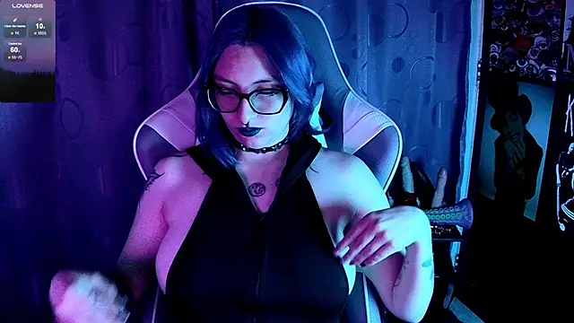 Kimlennox  online show from October 4, 2:32 pm