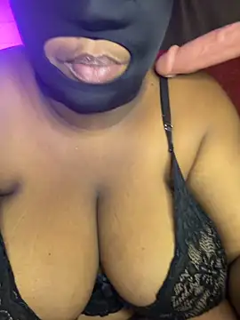 Angelique bloum online show from April 22, 12:51 am