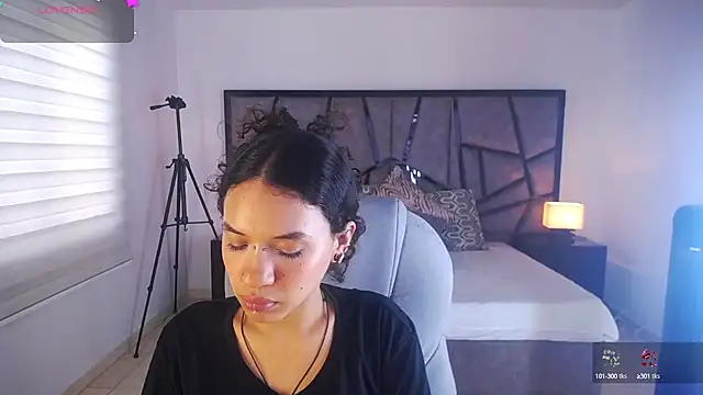 ilitzy cardona online show from September 9, 7:24 pm