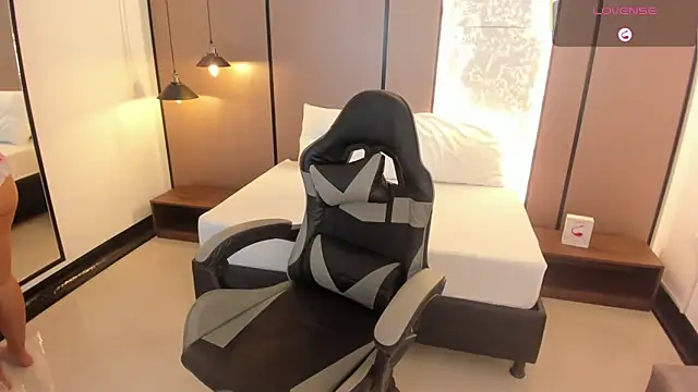 lilly ass  online show from September 12, 12:23 pm