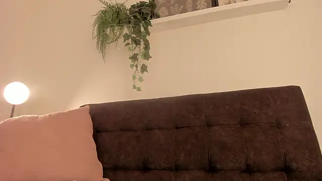 SabrinaSpell  online show from February 1, 11:53 am