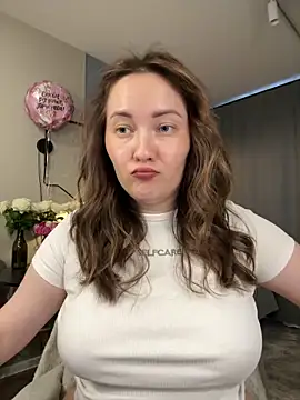 Kiss My Body online show from May 31, 5:19 pm