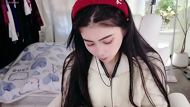 miaomiao-777 online show from September 23, 1:26 am