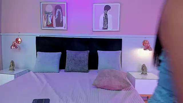 janna lopez  online show from September 23, 3:48 am