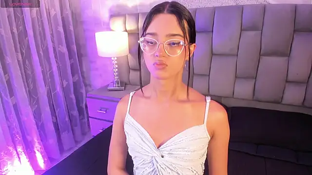 MattThompsonn online show from April 11, 12:31 pm