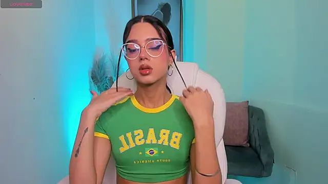 MattThompsonn online show from February 22, 11:49 pm