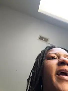 GoddessP online show from April 14, 2:39 pm