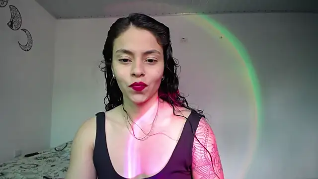 lana roman online show from November 18, 8:21 pm