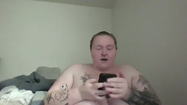 CorgiGodez98 online show from September 18, 8:02 am