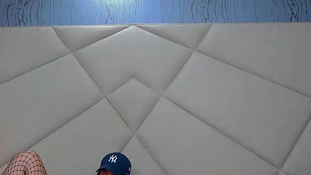 ChloeFrost online show from September 13, 5:48 am