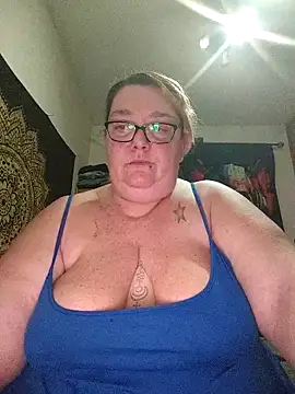 diosacurvy1984 online show from February 14, 11:29 pm