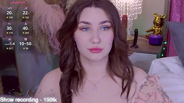 KiraBarlows online show from January 18, 8:16 pm