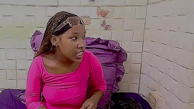 EroticSexyPrada online show from February 21, 4:51 pm