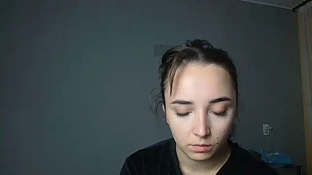 Eva Gloryy online show from October 15, 1:03 pm