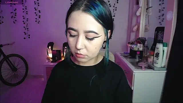  codeline online show from April 19, 4:45 am