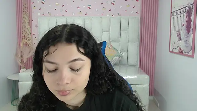 shalon diaz s online show from September 30, 1:17 pm