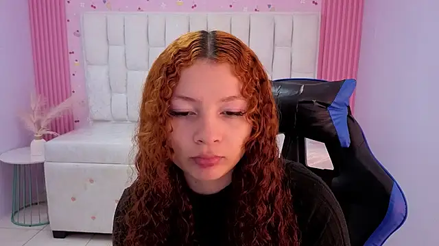 shalon diaz s online show from April 17, 1:13 pm