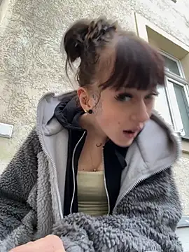 Ciara2004 online show from November 30, 2:10 pm