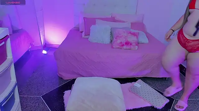 ScarlettDreamss7 online show from February 4, 11:46 am