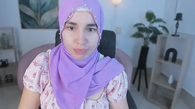 Ayha khalaf online show from October 16, 1:19 am