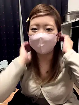 ran xx x online show from October 3, 4:12 pm