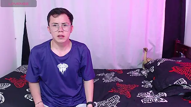 Tina 4 Charlie online show from September 27, 11:28 am