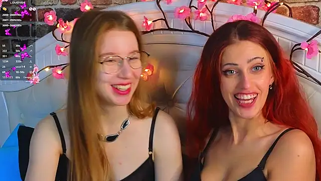 MarjorieBrown online show from December 5, 8:43 pm